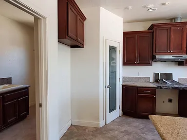 10431 N Loop Blvd, California City, CA 93505